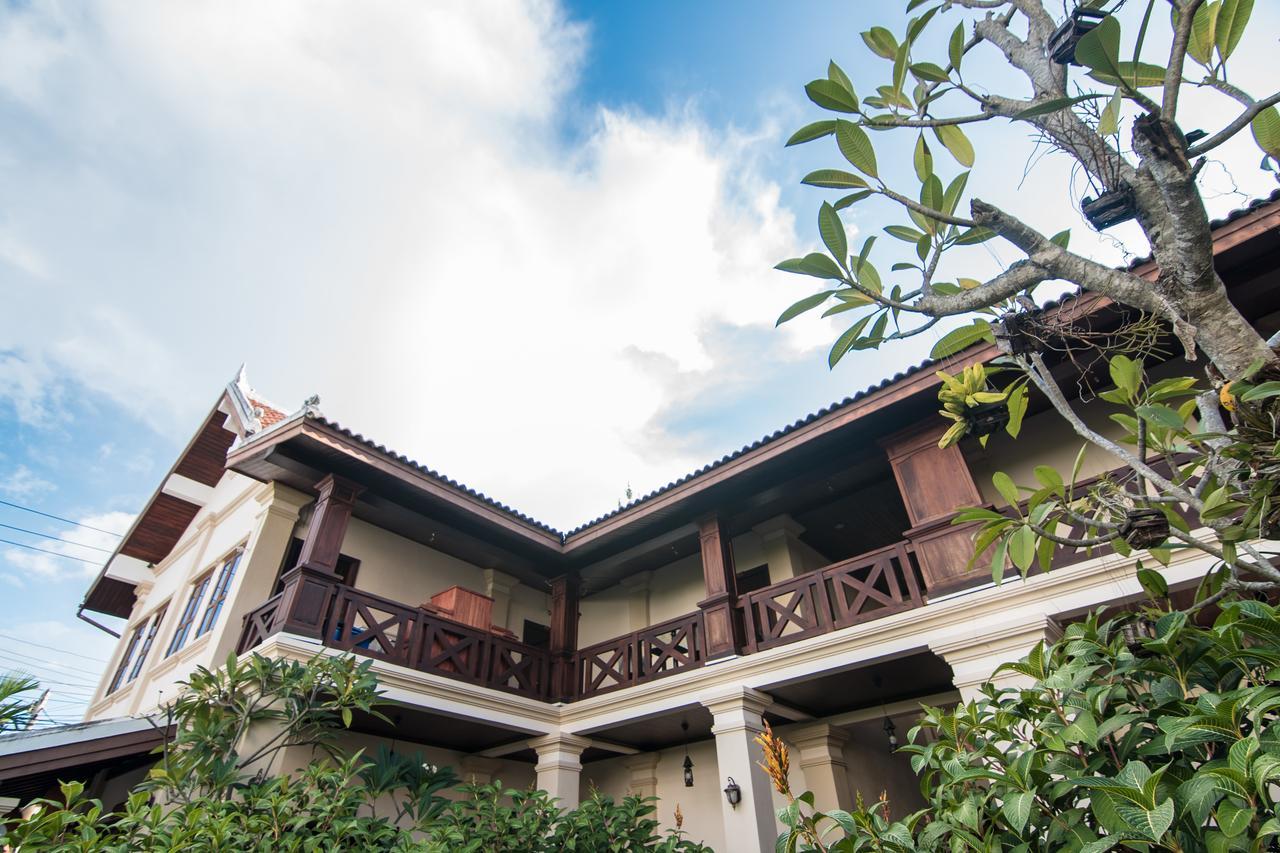 Luang Prabang Legend Hotel Exterior photo
