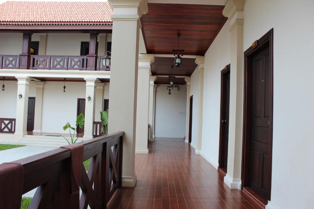Luang Prabang Legend Hotel Exterior photo